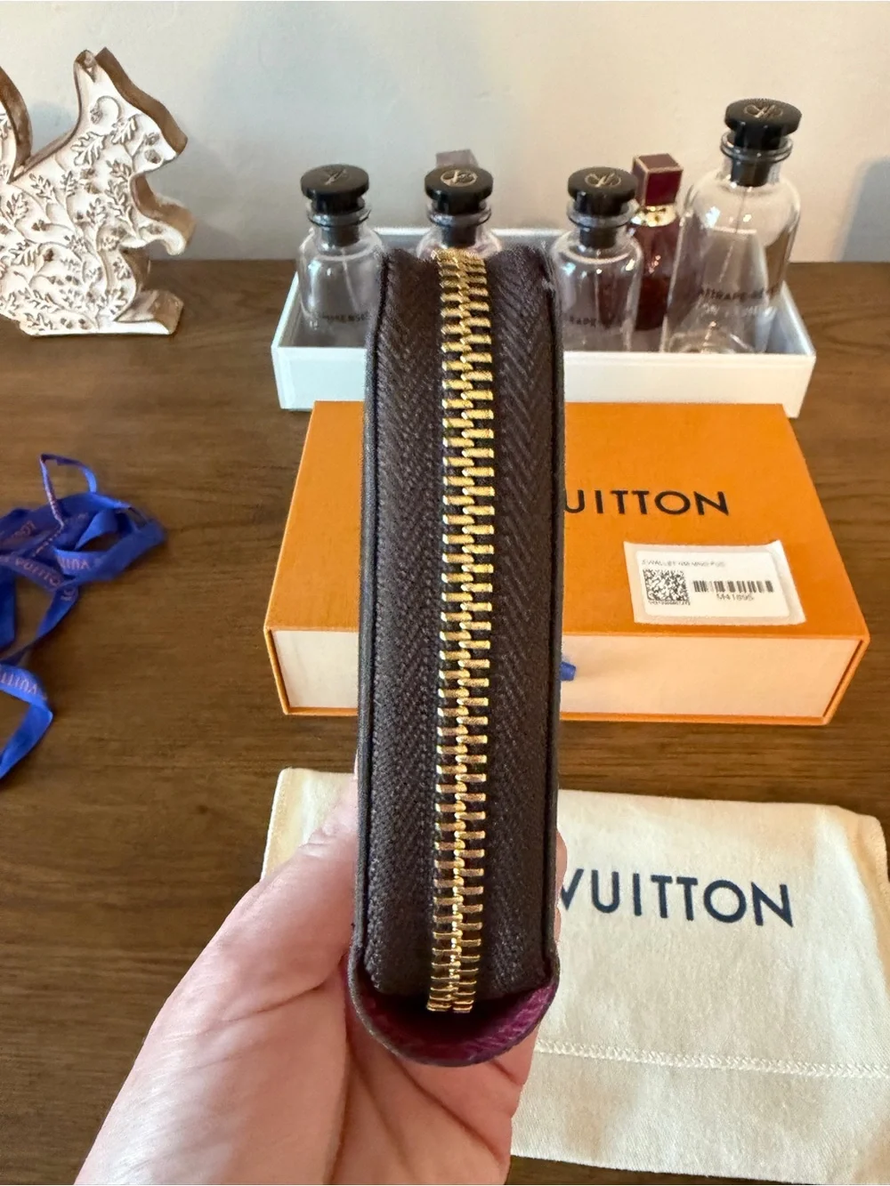 Louis Vuitton Zippy Wallet Monogram Fuchsia M41895 w/ Box & Dust Bag